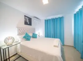 Cozy & Central 3BR Apt Secure & Comfortable