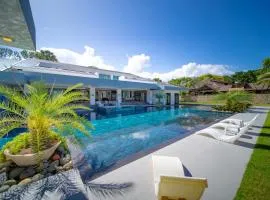 Luxury villa with Private beach access