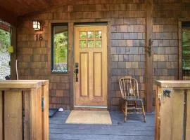 The Rocky Knoll - Garden View - Pet Friendly