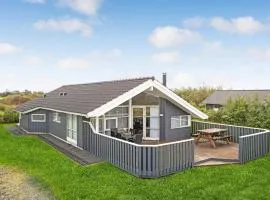 Holiday Home Multebærvej