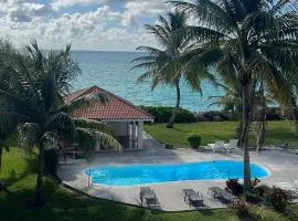 Beachfront 2BR Townhouse with Pool & Ocean View