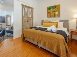 Luxury Couples Stay Bangalow l Nova Escapes