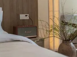 山雨小筑 丨Miss赵老师家雪山观景美宿