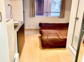 Tokyo Meguro Bee House in Naka-Meguro