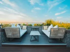 Palm Springs Hotel Dili