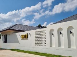 Sirin Poolvilla Hatyai airport, Hotel in Ban Thung Ri
