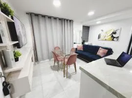 20 min to CC Bvista with easy access patio