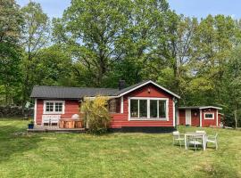 3 Bedroom Beautiful Home In Markaryd, hotel en Markaryd