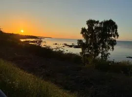 Cottage With Breathtaking Sea And Cliff Views