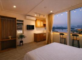 Horizon Suites Lakeview- by Sun Global, hotel en Hanói