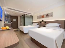 迪邦智选酒店火车东站四川师范大学店, hotel v destinácii Shahepu