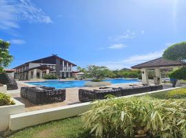 세부에 위치한 호텔 Ubec Vacation Home - Royal Oceancrest Mactan Cebu Condominium