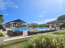Ubec Vacation Home - Royal Oceancrest Mactan Cebu Condominium