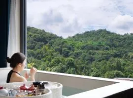 Qingcheng Mountain Worry-Free Courtyard Private Hot Spring Hotel
