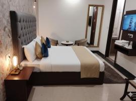 Hotel Sainik Farmstay, отель в городе Jāmb