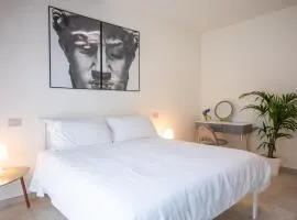 Sforza26 Design Apartment
