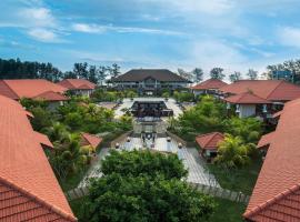 Tok Aman Bali Beach Resort @ Beachfront, spa hotel in Kampong Ayer Tawar