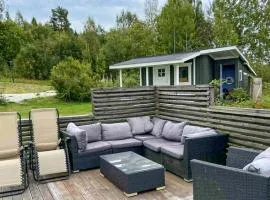 Cozy Home In Harmånger With Lake View