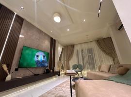 Siscilia Rivera, Hotel in Araromi