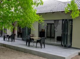 Maun Hideaway Guesthouse, hotel v destinácii Maun Airport