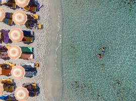 Resort Rocca di Vadaro - Beachfront Suites, Rooms & Apartments, hotel a Capo Vaticano