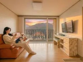 Gapyeong Applerotgi Pension