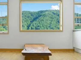 Tongyoung Macaio Pension