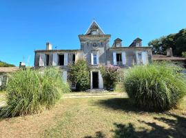 Château de Boismartin - Domaine dans la nature, hotel a Virsac