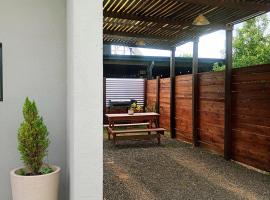 LIVe, hotel a Villa Elisa