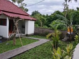 W home stay tulamben