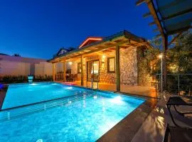 BEYZA - 2 Bedrooms Villa with Jacuzzi in Fethiye