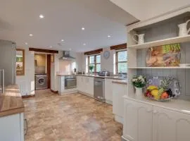 3 Bed in South Molton oc-millba