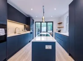 Spring Mount - 3 Bedrooms - Close to Convention Centre