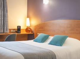 Brit Hotel Bressuire, хотел в Бресюр