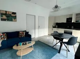 Le Vieux Bourg Apartment 5, Spacious 1 bed Apartment, Bourg Centre