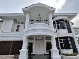 D'Tasqya Costel Syariah, hotell i Mantaak