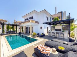 Captain Karas Holidays Apartments, hotel em Protaras