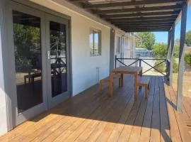 Private 3Bed Home with Large Deck Central Location