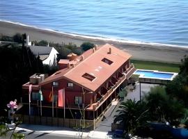 Axarquía beach junto al mar, hotel v destinácii Vélez-Málaga