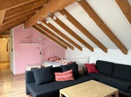 Delfinia, hotel en Althegnenberg