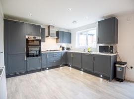 Neptune House by Guestz, viešbutis mieste Saltney