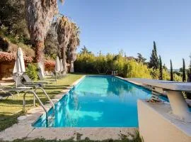 Villa de cine piscina barbacoa vista mar