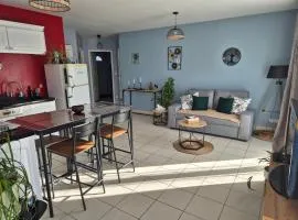 Maison chaleureuse au calme