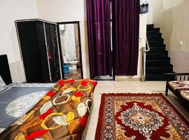 Radha Nivas, hotel v destinaci Vrindavan