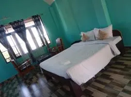 Secluded Lake View Retreat Serene Escape