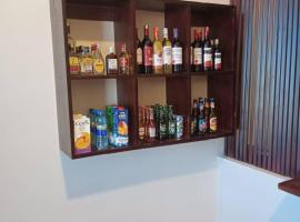 Vienna lodge, hotel a Kerege