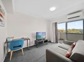 Bright 1-Bed Apartment in Greenway