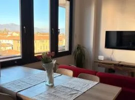 Appartamento con vista su Brunate