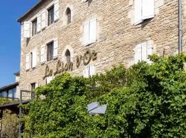 Logis Hôtels - Hôtel et Restaurant Le Lion d'Or