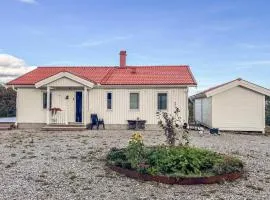 3 Bedroom Beautiful Home In Grebbestad